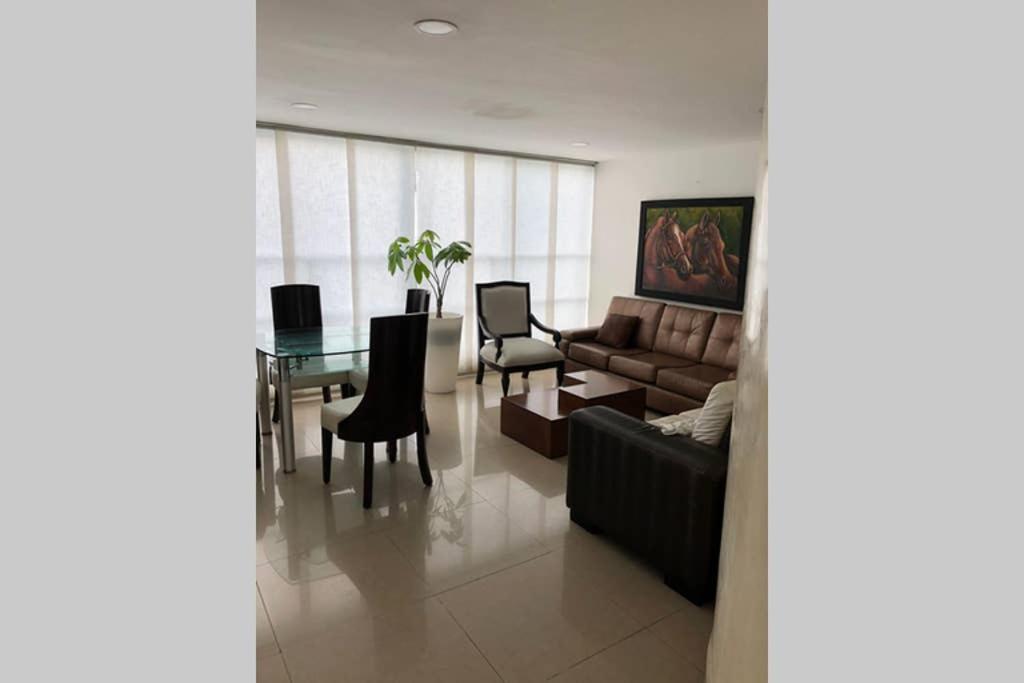 Apartamento Amoblado Con Excelente Ubicacion Pereira Eksteriør bilde