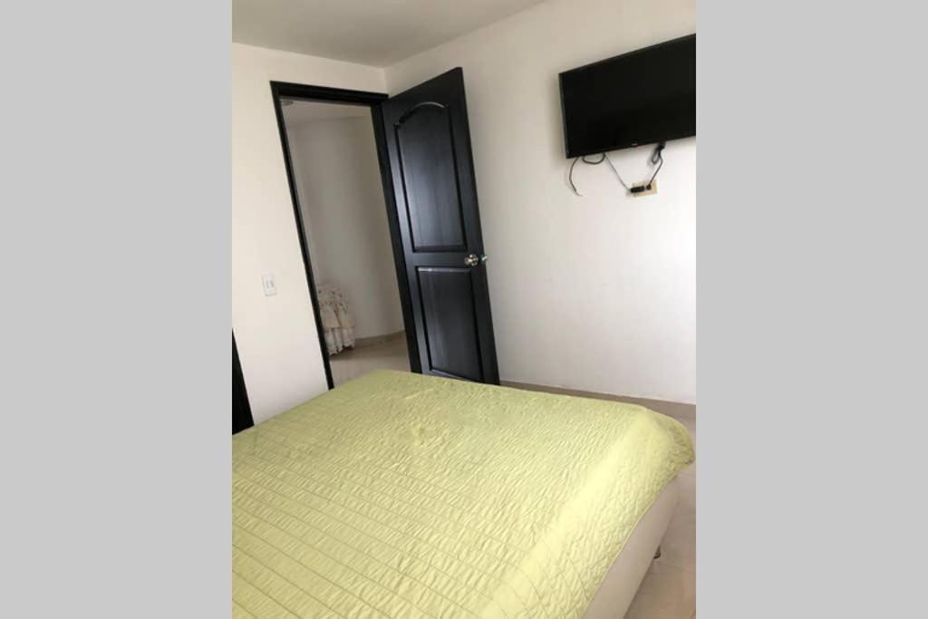 Apartamento Amoblado Con Excelente Ubicacion Pereira Eksteriør bilde